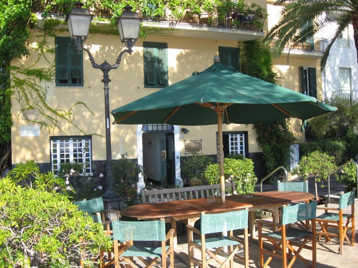 Hotel Beau Rivage Alassio Esterno foto