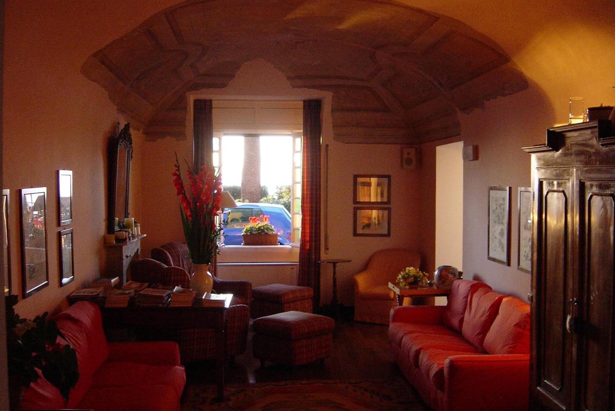 Hotel Beau Rivage Alassio Esterno foto