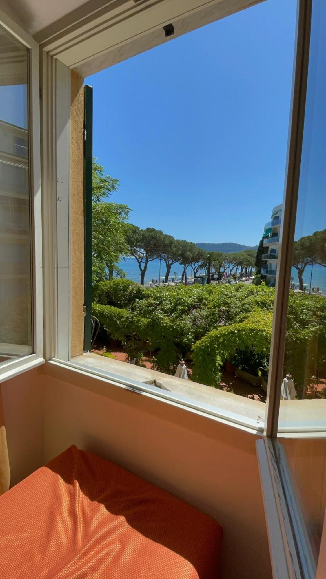 Hotel Beau Rivage Alassio Esterno foto